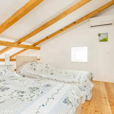 A Luxury Sibenik-1 By Interhome *